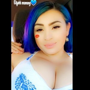 Meet your Posher, Angie